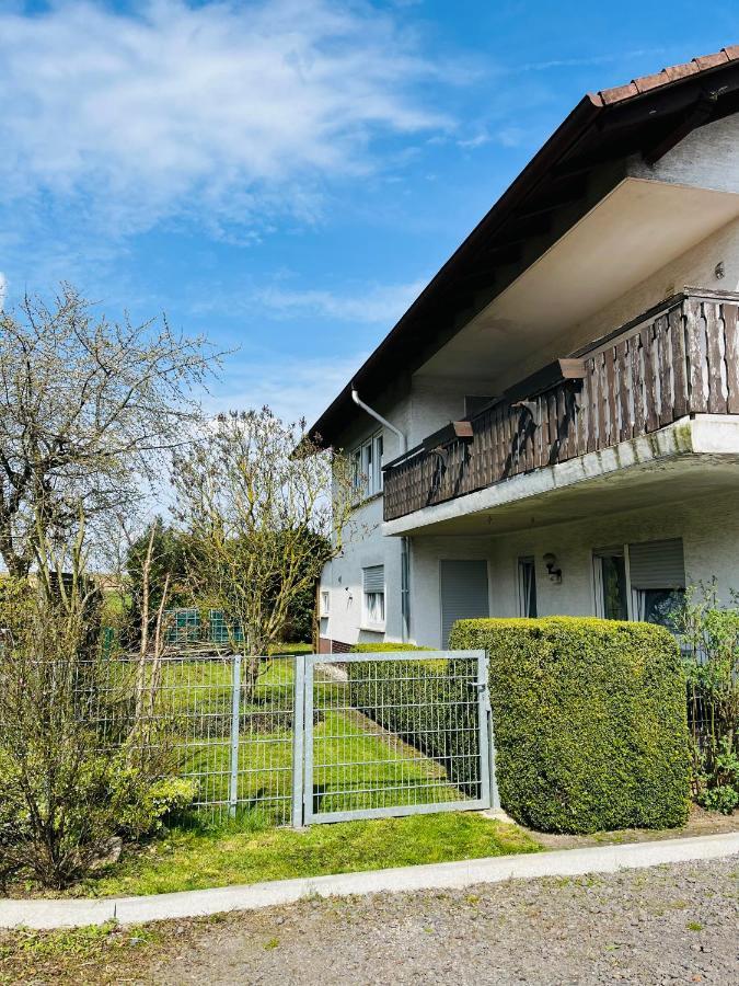 Pension Platzhirsch Mücke Buitenkant foto